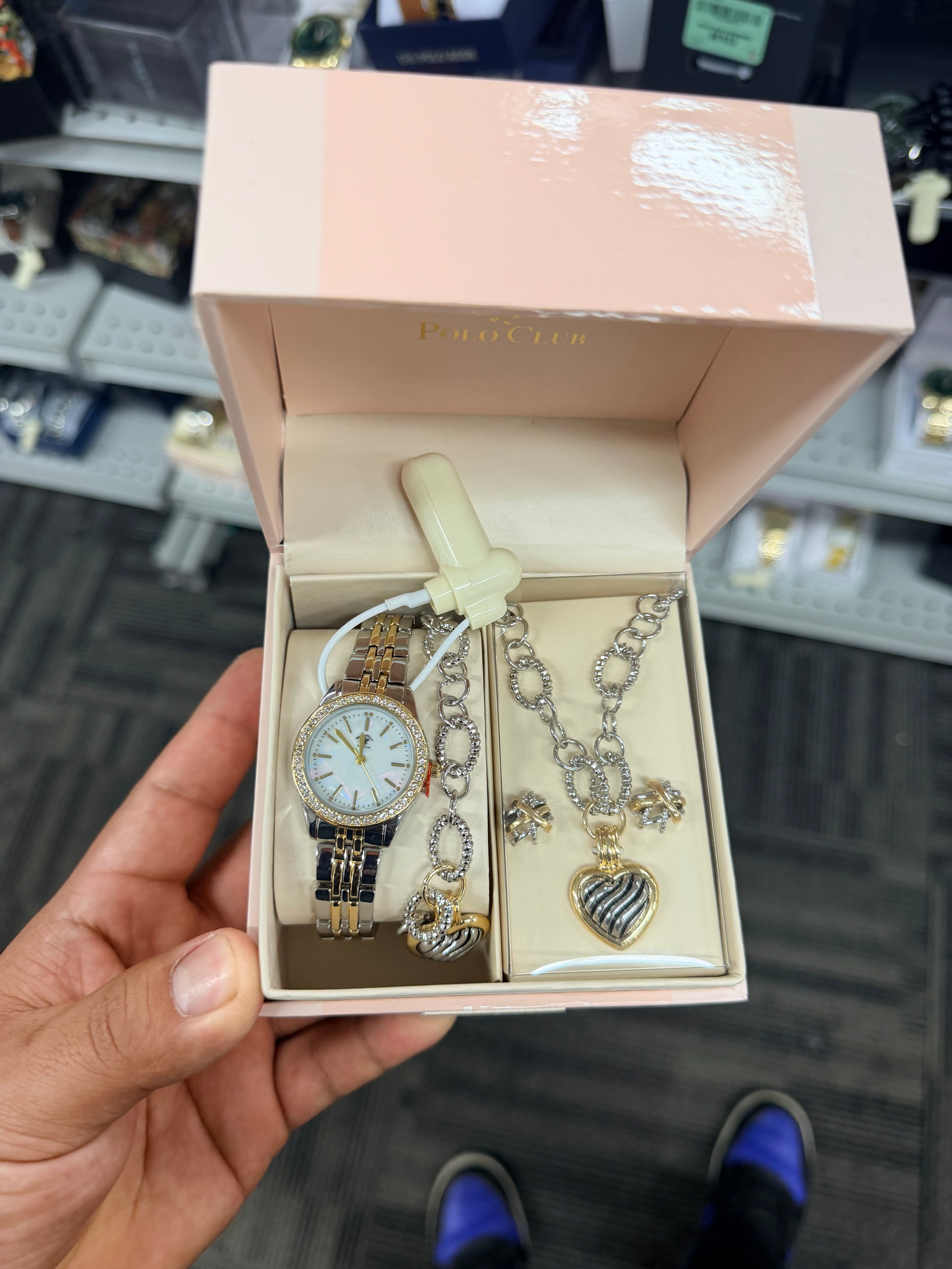 Woman watch Polo club