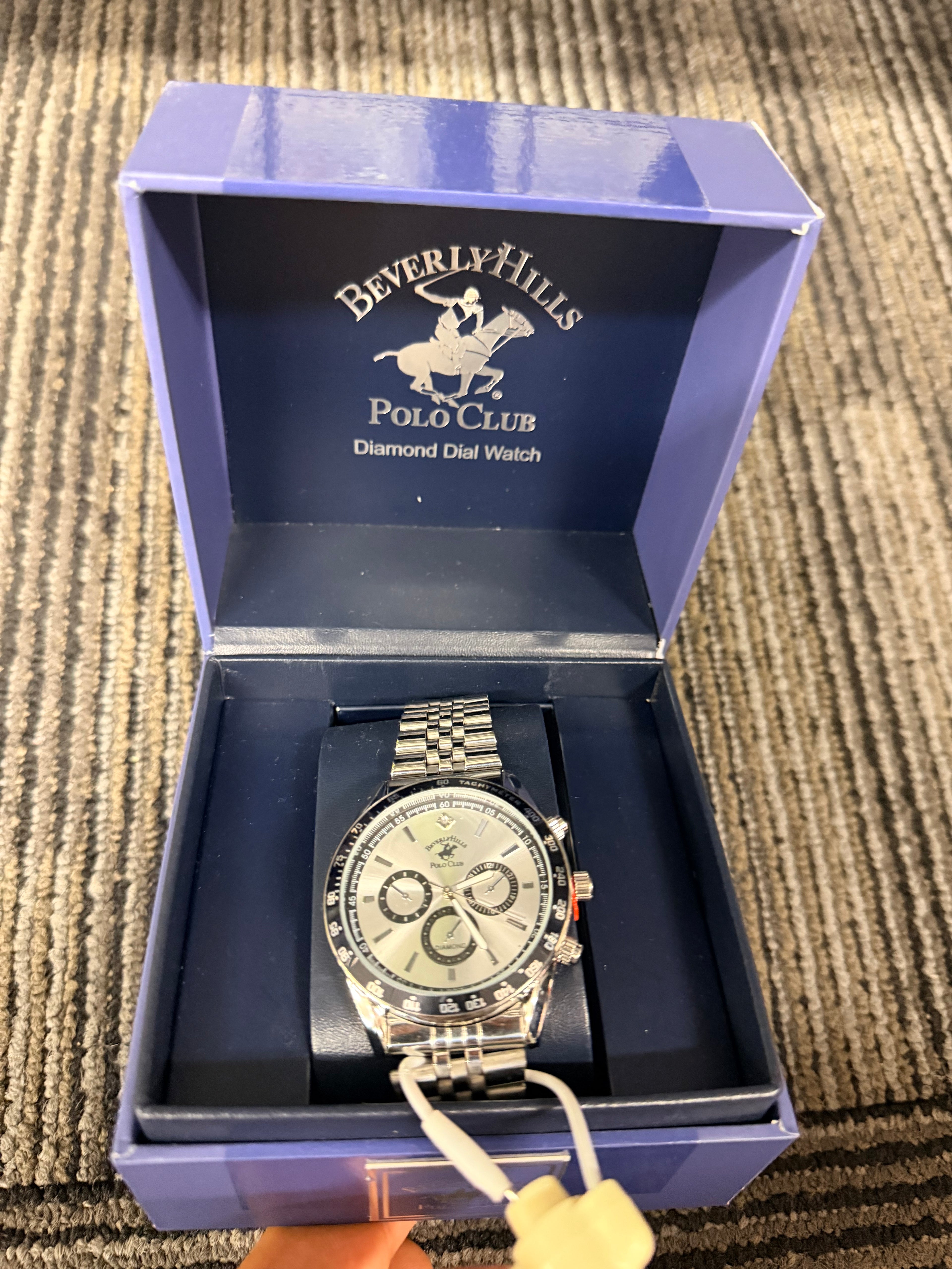 Diamond dial watch